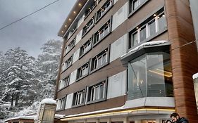Hotel Victory Near Mall Road Simla